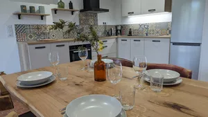 Image of Maison au bord de la rivière Aveyron - Bruniquel