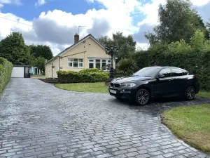 Image of BIG BUNGALOW | SECURED BIG GARDEN | HOT TUB\/ JACUZZI