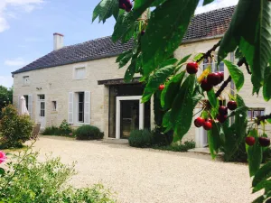 Image of old winemaker's house