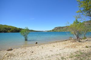 Image of 'MARJOLAINE' Gite T2 \/ VIEW OF THE LAKE 200 m away from the beaches