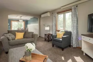 Image of Relaxing, family friendly 4 bedroom lake home