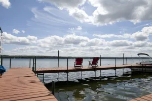 Image of Dad's Cottage\n★ Private waterfront plus 3 King suites★