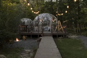 Image of Serene 3-Bedroom Home with Dome, Hot Tub, Sauna