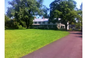 Image of Charming Beautiful Country Home, Updated, Spacious