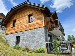 Image of Tomtegl-Bergchalet-No-2-mit-Privatsauna-Infinitypool-Kamin-Fitnessraum-1500m-Seehoehe