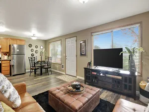 Image of ~Welcome Home Vancouver~ Short term, Long Term.
