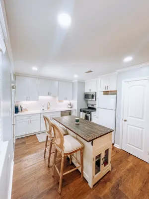 Image of Newly Renovated House-5 miles from the Augusta Nationals