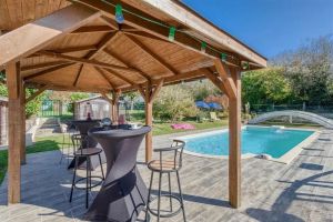Image of Guest house with swimming pool