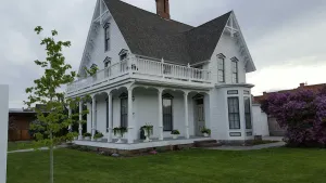 Image of Wisdom House Built 1878,  In The Heart Of Downtown Baker City Historic District