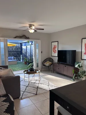 Image of Downtown Cozy\/Modern Studio