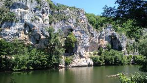 Image of BEAUTIFUL QUERCYNOISE RESIDENCE with breathtaking views of the Lot and St Cirq Lapopie