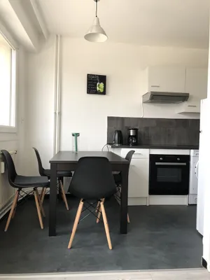 Image of L'urban - Appart au Top! Studio + parking + equipped for long stays