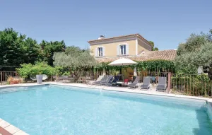 Image of Pet Friendly Home In Cavaillon