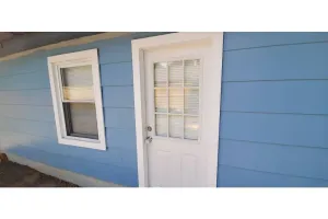 Image of Guest house with MAIDELIN