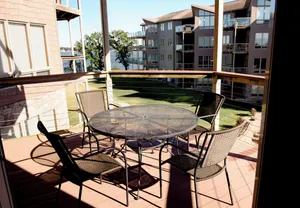 Image of Awesome Lake View 3 Bed / 2 Bath Condo close to Bridges Bay Amenities!