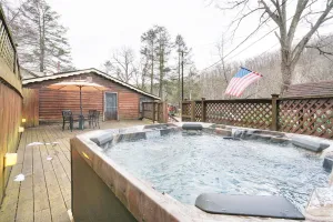 Image of Riverside Suite*HotTub*WiFi*Steps to the River
