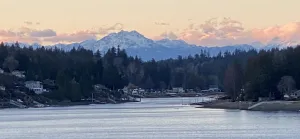 Image of Therapeutic Waterfront - 3BD, Beach, Kayaks, Mountain View.<br>No cleaning fee