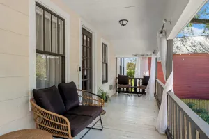 Image of Mid-Century Manor close to Downtown and food spots
