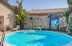 Image of 3 Bedroom Gorgeous Home In Gondrin
