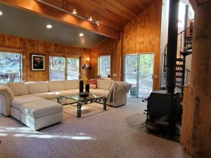 Image of CASA de los ARBOLES! Delight & Solitude Abound!
