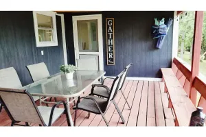 Image of Completely renovated lakehouse with all the extras
