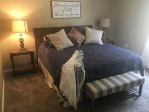 Image of cozy, quiet, rural hideaway close to everything1