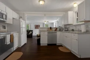 Image of Cozy Vermont Lodge |Hot Tub||Stream | Private | Wifi | SatTV, Beautiful Waterfront Vermont Retreat