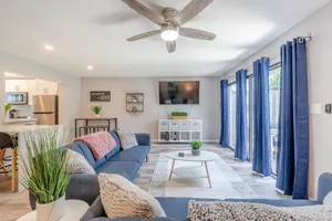 Image of New!! Modern Serenity 3 Bedroom Townhouse, private Beach- 2 Free parking spots