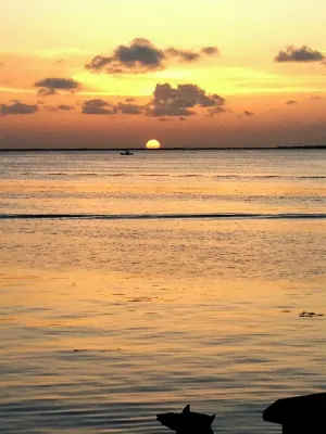 Image of Come, enjoy warm weather and breathtaking sunsets