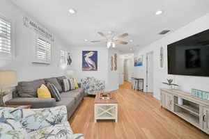 Image of Manatee Cottage