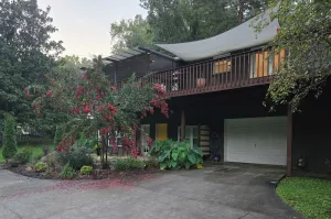 Image of Oconee Oasis: 2BR\/2bed updated suite w scenic view