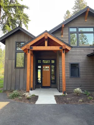 Image of Mountain Escape 5BR\/5.5BA sleeps 10 w\/hot tub on golf course in Suncadia.