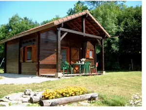 Image of Burgundy, cottage in a wooden chalet near Vézelay.