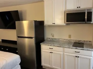 Image of Suite Stay Talladega
