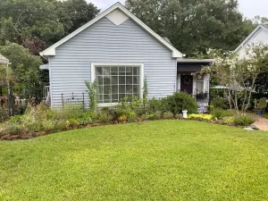 Image of The Bungalow…cozy, comfortable, convenient! Three blocks to La Tech campus.