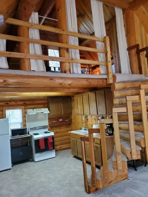 Image of Glendo Log Home Close to Lake