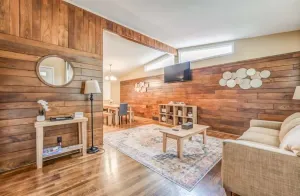 Image of Mins to Graceland & Airport- Whitehaven Hideaway