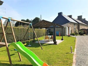 Image of Charming traditional 2-Bed Cottage near Plemet