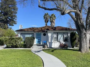 Image of A Gem! Executive Brand New Entire House close to Westfield & Apple Campus