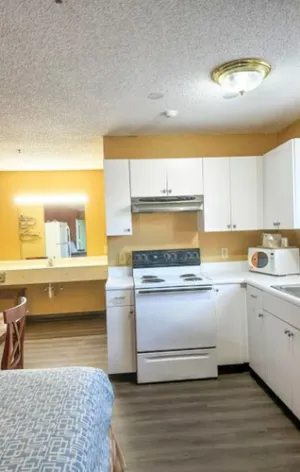 Image of Garden Inn & Suites