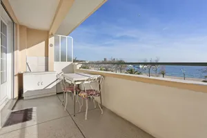Image of Appartement front de mer