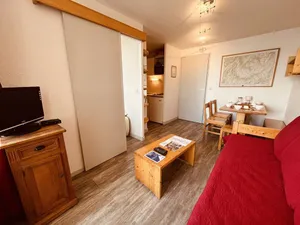 Image of Appartement 2 pièces pour 5 personnes avec accès direct aux pistes et balcon – Vallandry - FR-1-757-99