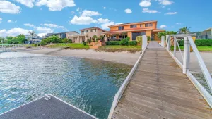 Image of Point Paradiso - Glorious waterfront