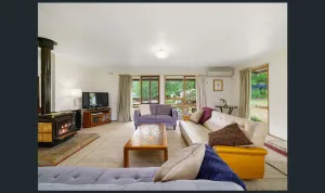 Image of Charming cedar cottage for families-One and a half acres at the base for Buller