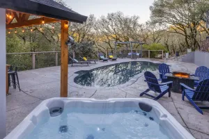 Image of Estate near Healdsburg in heart of wine country
