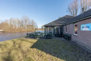 Image of Well furnished home for groups with dishwasher, near water