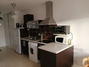 Image of Logement 2 **with garden ideally located
