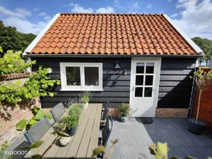 Image of picturesque cottage in the historic center of Veere incl. 2 bikes