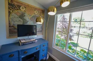 Image of Bright & Cheery 3Bd 2Bath Walking Distance to Downtown