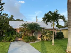 Image of Vintage Vero Bungalow